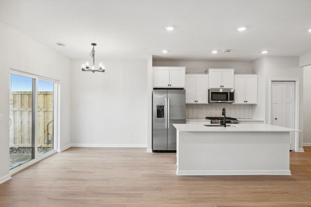 10320 Birchwood Circle, Victoria, MN 55318