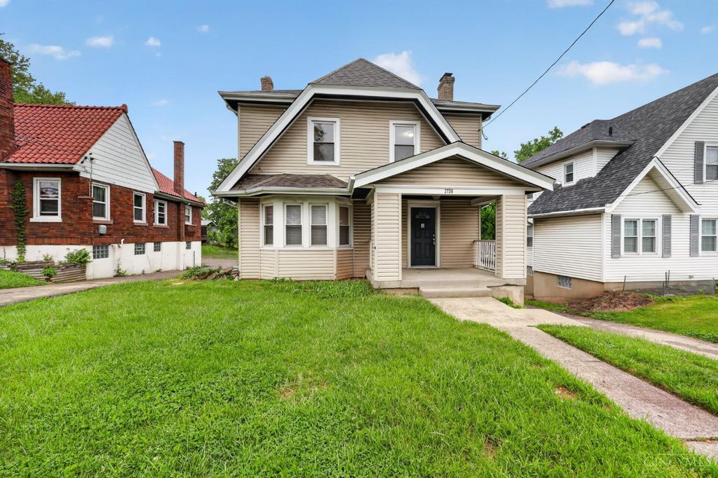 2738 Montana Avenue, Cincinnati, OH 45211