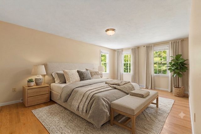 10 Strawstone Ln, Norton, MA 02766