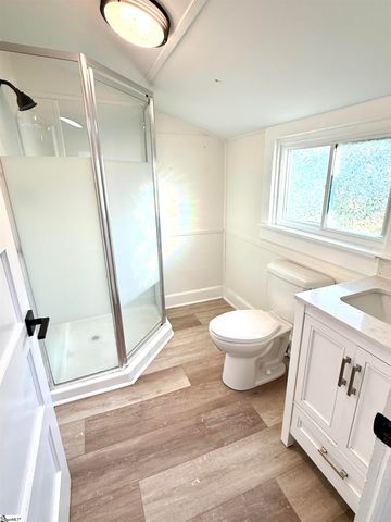 8 Brock Lane, Pelzer, SC 29669