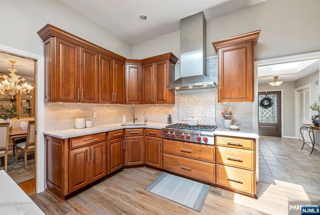 755 Neill Court, Oradell, NJ 07649