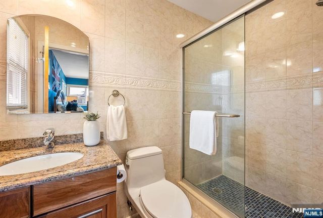 755 Neill Court, Oradell, NJ 07649