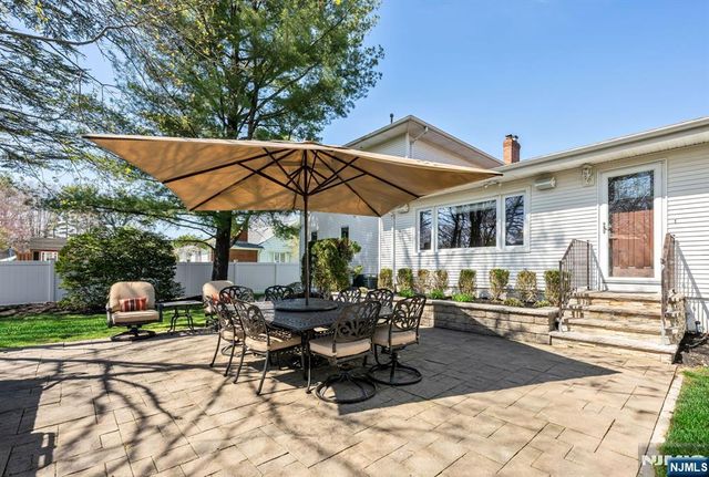 755 Neill Court, Oradell, NJ 07649