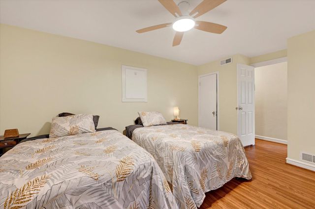 6214 CROSS COUNTRY BLVD, Baltimore, MD 21215