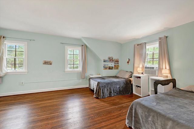 6214 CROSS COUNTRY BLVD, Baltimore, MD 21215