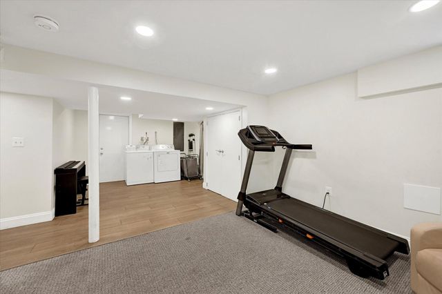 6214 CROSS COUNTRY BLVD, Baltimore, MD 21215