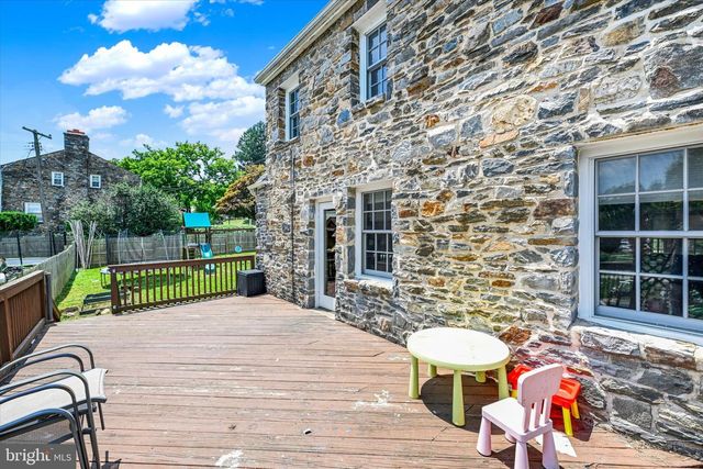 6214 CROSS COUNTRY BLVD, Baltimore, MD 21215
