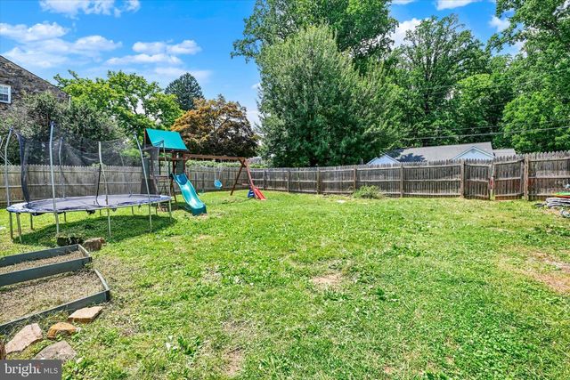 6214 CROSS COUNTRY BLVD, Baltimore, MD 21215
