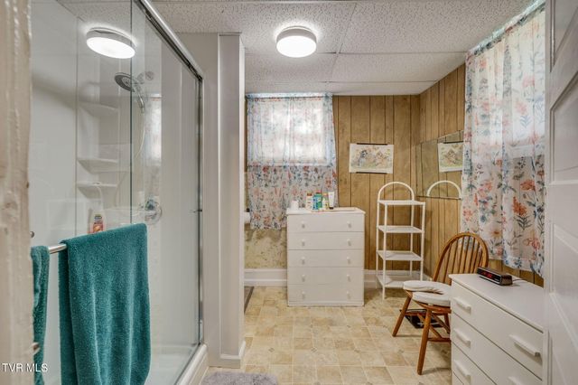 203 E Locust Street, Johnson City, TN 37601