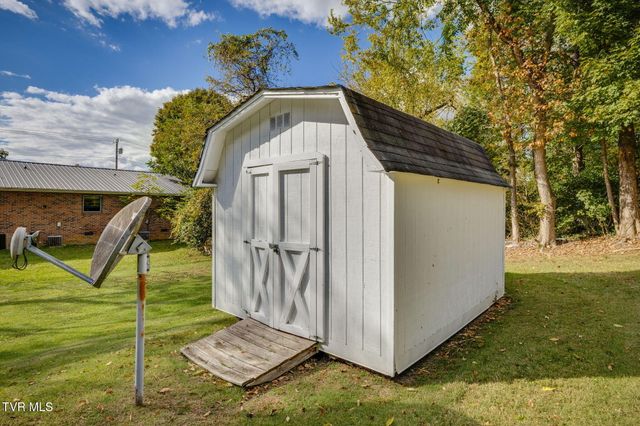 203 E Locust Street, Johnson City, TN 37601