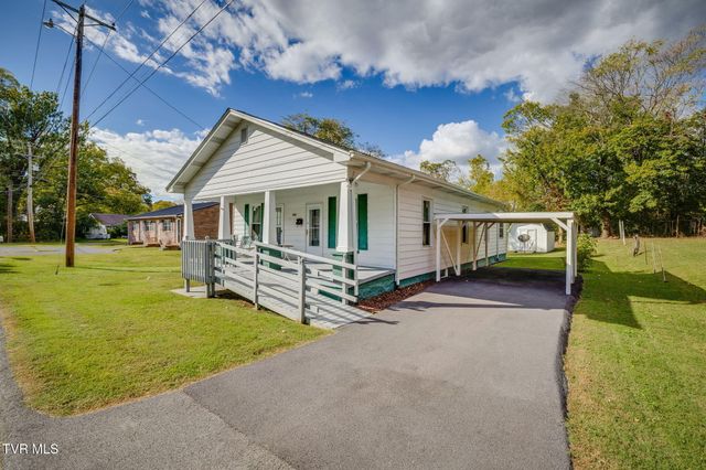 203 E Locust Street, Johnson City, TN 37601