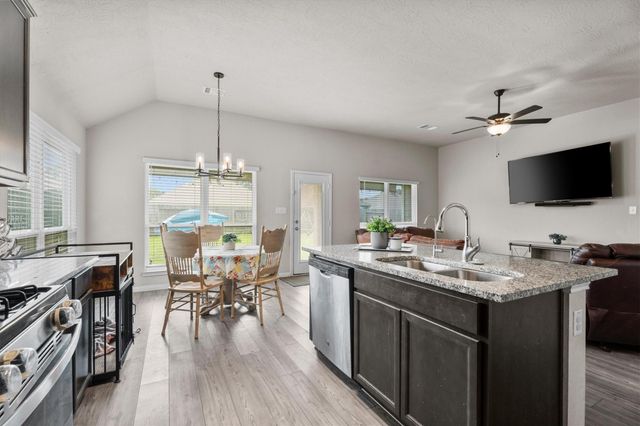 1015 Walnut Branch Lane, Tomball, TX 77375