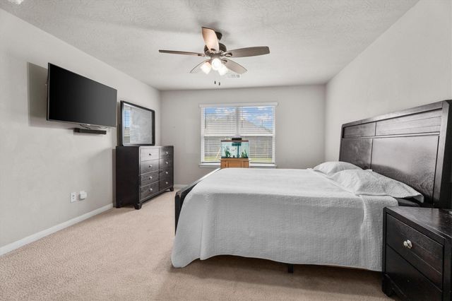 1015 Walnut Branch Lane, Tomball, TX 77375