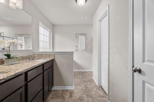 1015 Walnut Branch Lane, Tomball, TX 77375