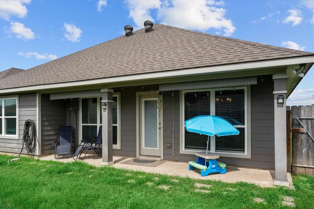 1015 Walnut Branch Lane, Tomball, TX 77375