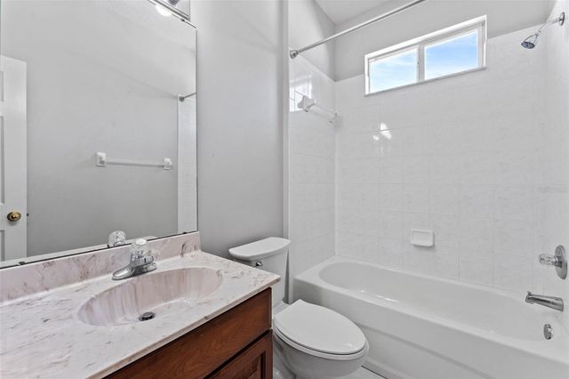 1625 GRAND HERITAGE BOULEVARD, Valrico, FL 33594