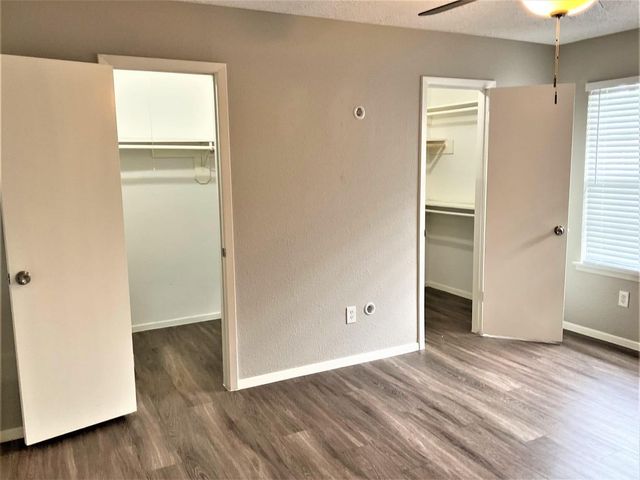 2326 Meade Court, League City, TX 77573
