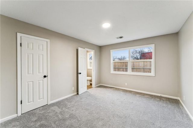 453 W 1st Street, Peculiar, MO 64078