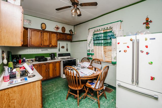 5326 W Van Buren Avenue, Chicago, IL 60644