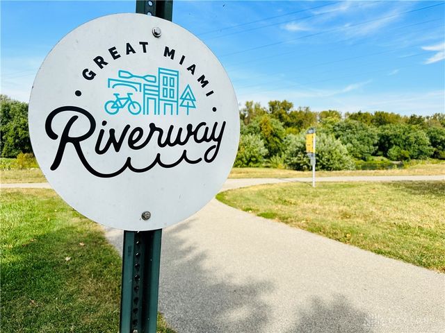 730 Countryside Avenue, Trenton, OH 45067