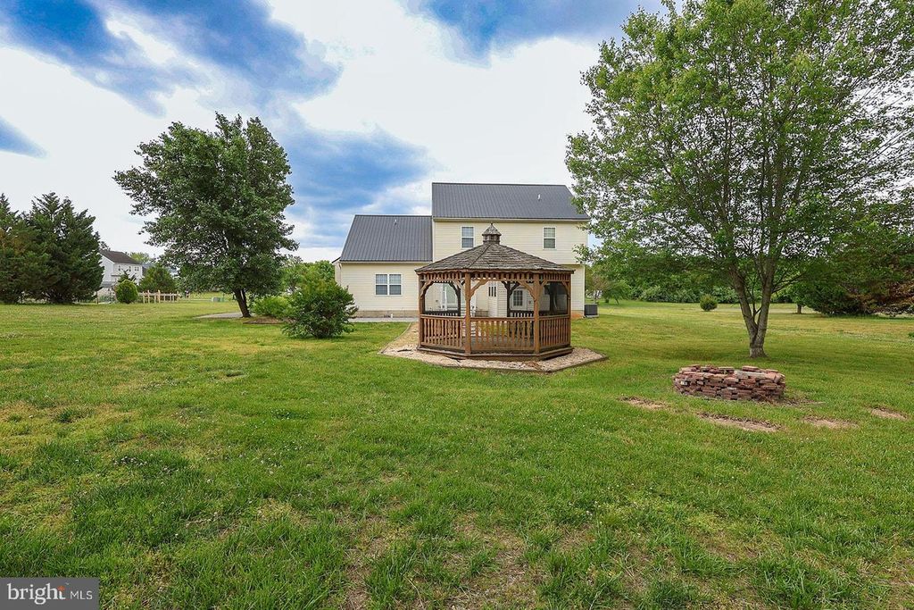 Image 82 of property listing at 40704 CHANCE WAY, Leonardtown, MD 20650