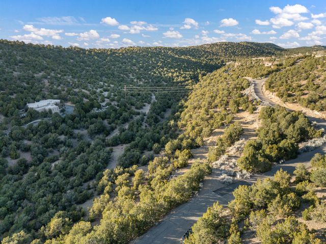 725 Paseo De Florencio, Santa Fe, NM 87501