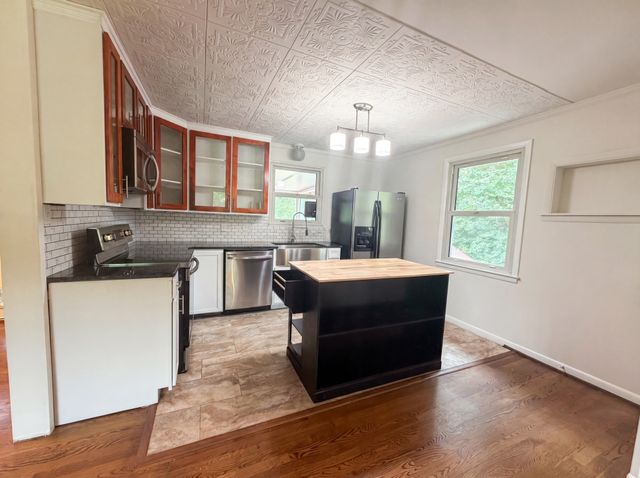 109 Krantz Ct, Ashland City, TN 37015