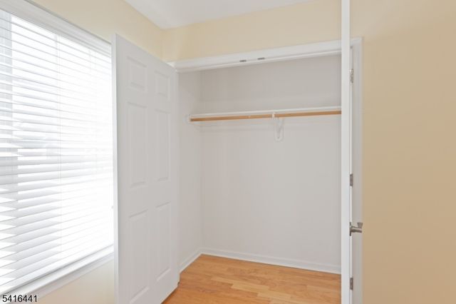 902 Spruce St, Roselle Boro, NJ 07203