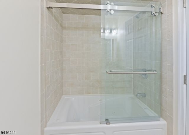 902 Spruce St, Roselle Boro, NJ 07203