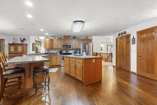 106 WULGAERT WAY, Combined Locks, WI 54113