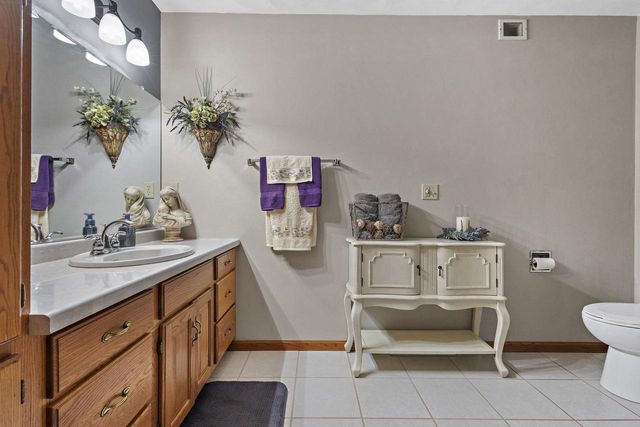 106 WULGAERT WAY, Combined Locks, WI 54113