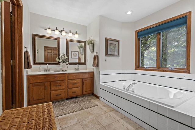 106 WULGAERT WAY, Combined Locks, WI 54113