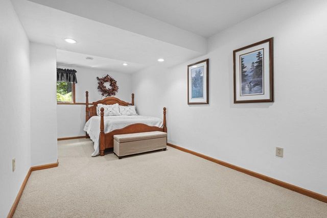 106 WULGAERT WAY, Combined Locks, WI 54113