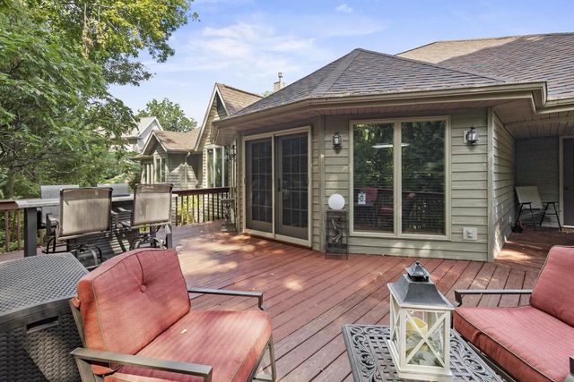 106 WULGAERT WAY, Combined Locks, WI 54113