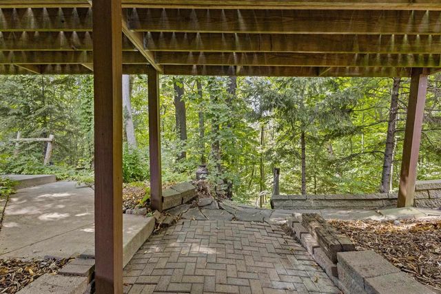 106 WULGAERT WAY, Combined Locks, WI 54113