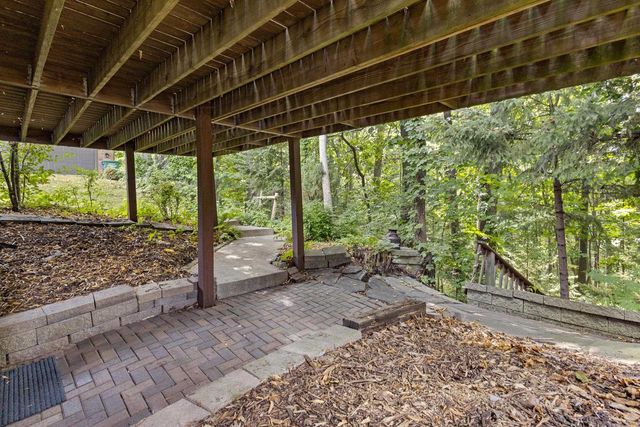 106 WULGAERT WAY, Combined Locks, WI 54113