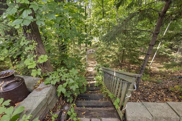 106 WULGAERT WAY, Combined Locks, WI 54113