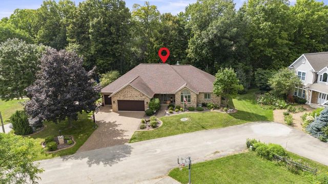 106 WULGAERT WAY, Combined Locks, WI 54113