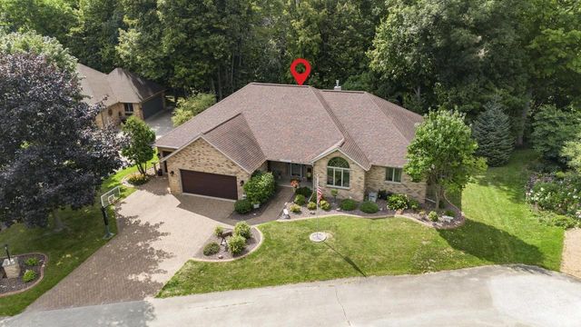 106 WULGAERT WAY, Combined Locks, WI 54113