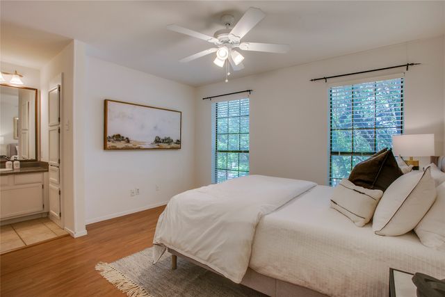 714 W Canty Street, Dallas, TX 75208