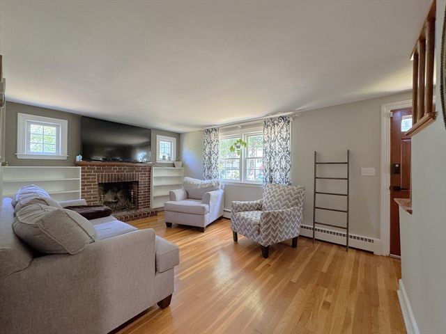 291 Chemung St, Stoughton, MA 02072