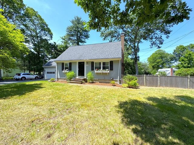 291 Chemung St, Stoughton, MA 02072