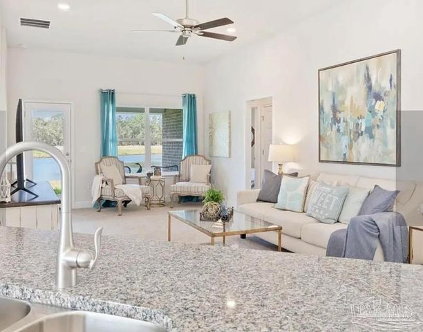 5327 Hidden Pines Cir, Milton, FL 32583