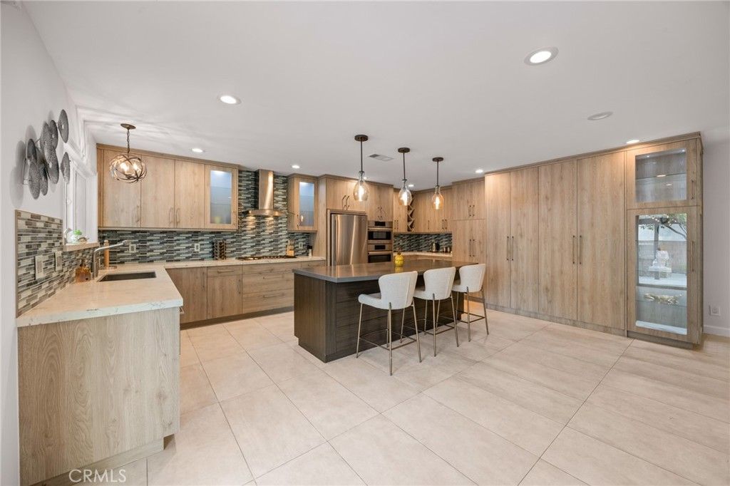 Image 18 of property listing at 7844 Allott, Panorama City, CA 91402