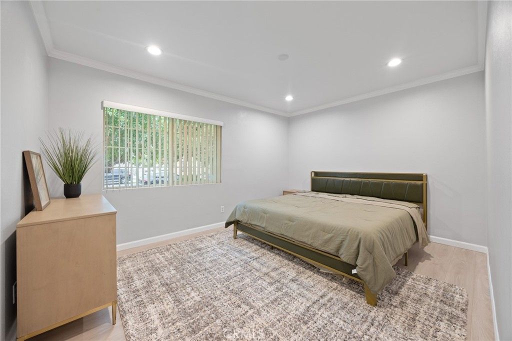 Image 28 of property listing at 7844 Allott, Panorama City, CA 91402