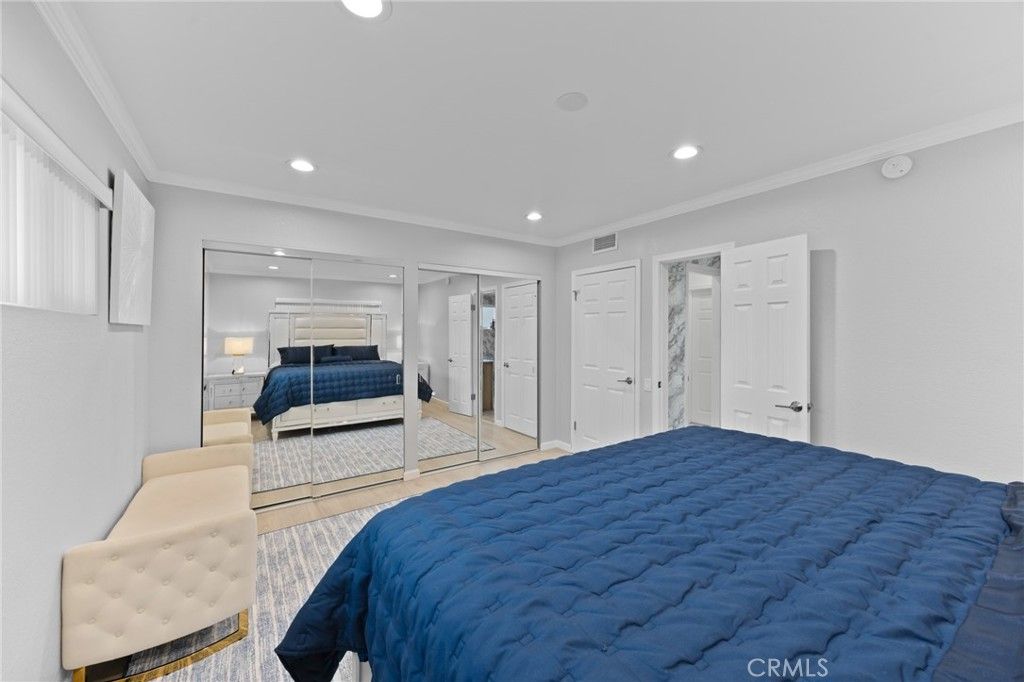 Image 31 of property listing at 7844 Allott, Panorama City, CA 91402