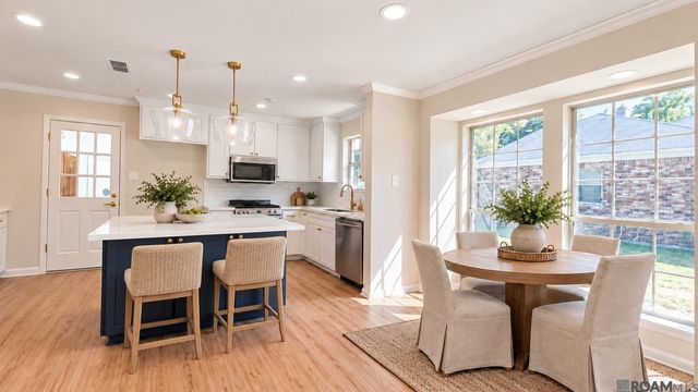 10443 E Grandeur Dr, Baton Rouge, LA 70815