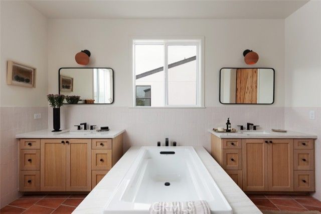 18012 Hazel Court, Fountain Valley, CA 92708