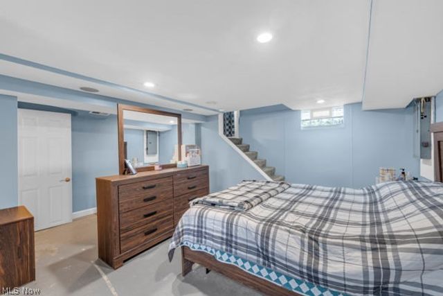 624 E Ford Avenue, Barberton, OH 44203