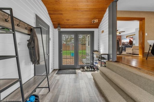 624 E Ford Avenue, Barberton, OH 44203